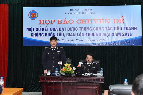 Việt Nam bắt giữ, tịch thu sừng tê, ngà voi... vào loại nhiều nhất thế giới... - ảnh 1