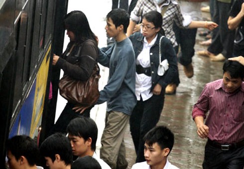 Bệnh vô cảm hay sự định hướng sai lầm từ truyền thông? - ảnh 1