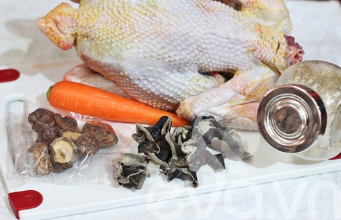 Cách nấu đông gà thơm mát cho bữa cơm ngày Tết - ảnh 1