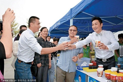 Triển Chiêu Hà Gia Kinh: Giàu sang và cô đơn - ảnh 1