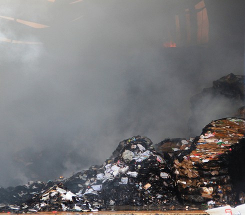 Cháy lớn tại Cụm Công nghiệp Tân An - ảnh 3