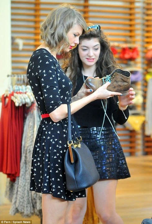 Taylor Swift và Selena Gomez rạn nứt tình bạn vì Justin Bieber - ảnh 3