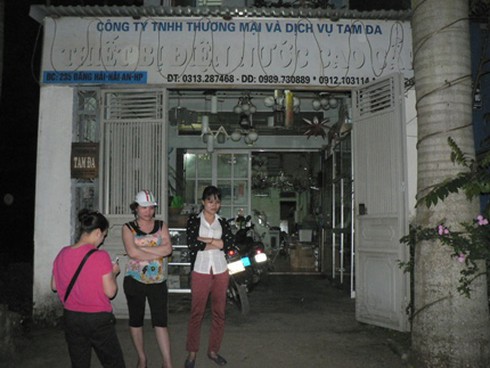 Hải Phòng: Mở giúp bưu phẩm, nữ kế toán bị “bom thư” phát nổ - ảnh 2