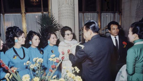 Chùm ảnh: Vẻ đẹp mê hồn của người đẹp Việt đầu thế kỷ 20 - ảnh 19