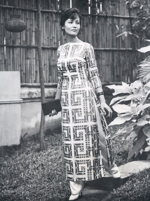 Chùm ảnh: Vẻ đẹp mê hồn của người đẹp Việt đầu thế kỷ 20 - ảnh 8