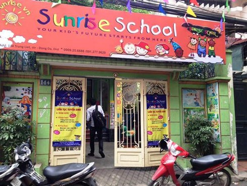 Hà Nội: Khóa cổng trường mầm non,