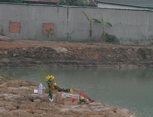 Đi mò hến, ba học sinh lớp 5 chết đuối - ảnh 1