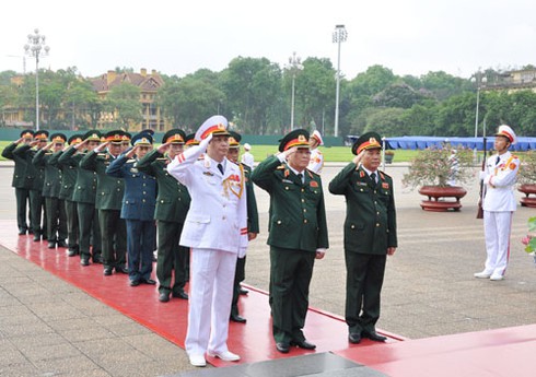 Đổi mới trong nghi lễ tại Lăng Chủ tịch Hồ Chí Minh - ảnh 2