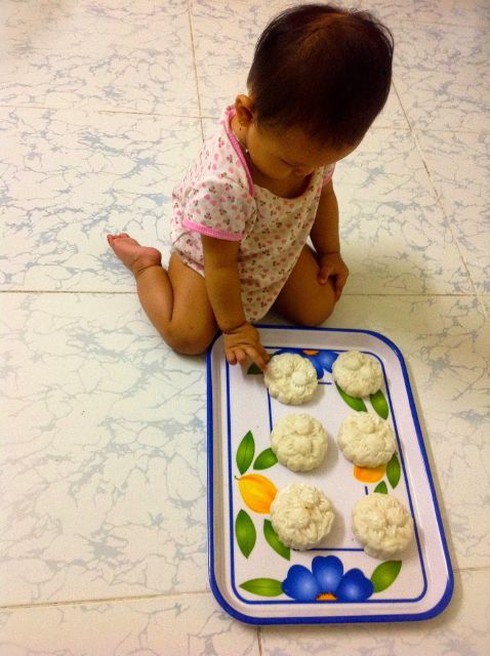 Chùm ảnh: Cảm động hành trình nuôi con của ông bố đơn thân - ảnh 10