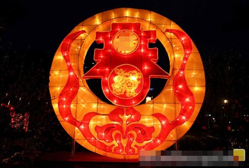 Những chiếc đèn lồng Trung thu lớn nhất Thế giới - ảnh 2