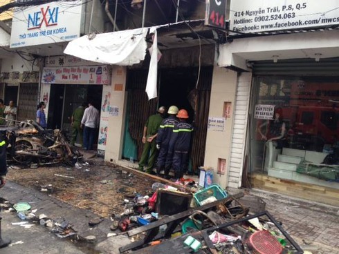 Sài Gòn: Ít nhất 7 người chết vì tiệm mỹ phẩm cháy trong đêm - ảnh 4
