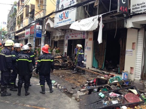 Sài Gòn: Ít nhất 7 người chết vì tiệm mỹ phẩm cháy trong đêm - ảnh 5