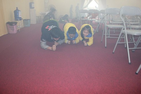 Khi gặp hỏa hoạn cần làm gì để thoát thân? - ảnh 1