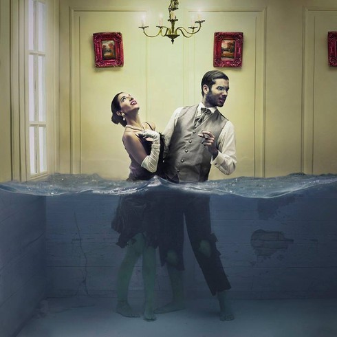 'Cuộc sống hai mặt', bộ ảnh phơi bày bản chất con người - ảnh 6