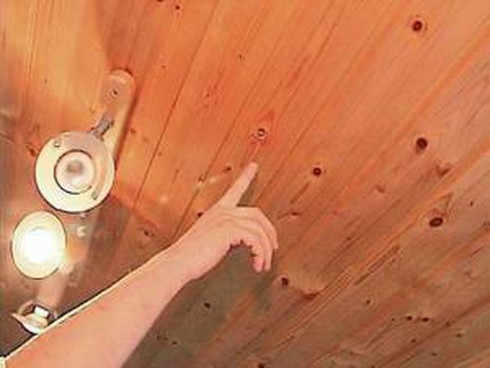 Bị quay trộm cảnh sinh hoạt cá nhân rồi đe dọa, phải làm sao? - ảnh 1