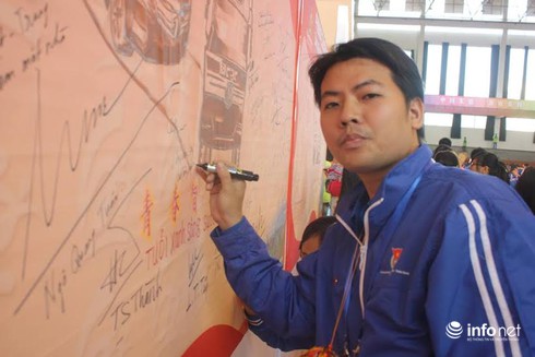 Quán cơm 5000 đồng giữa lòng Hà Nội - ảnh 2