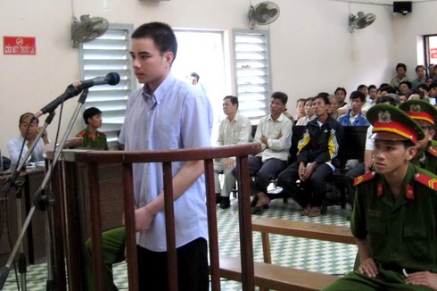Người thân Hồ Duy Hải