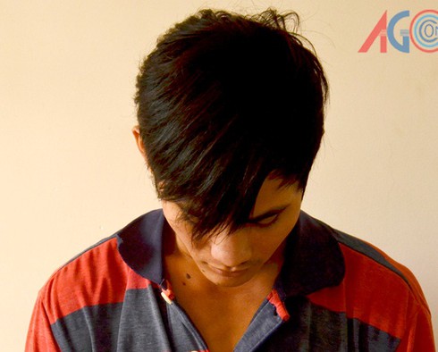 Nhanh trí, cô gái chạy thoát 2