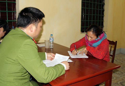 Công an TP Lào Cai bắt vụ nhập lậu đồ chơi trẻ em với số lượng lớn - ảnh 2