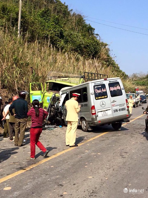 Thanh Hóa: Tai nạn kinh hoàng, 8 người chết - ảnh 2