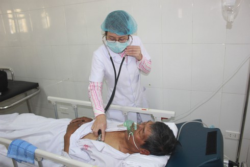 3 ngư dân nhập viện cấp cứu vì ăn cá nóc - ảnh 1