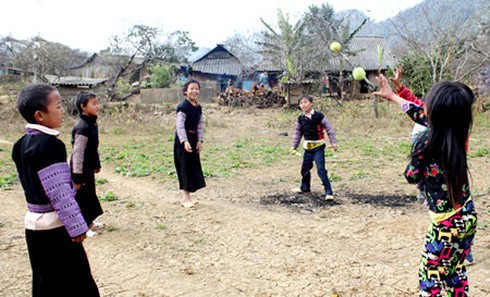 Vui như Tết ở bản Mông Hang Kia, Pà Cò - ảnh 7