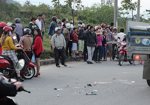 Tài xế xe tải tông chết người, rồi cố tình tẩu thoát - ảnh 1