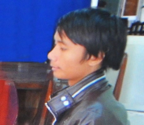 Hết tiền tiêu, đồ người yêu cũng lấy! - ảnh 1