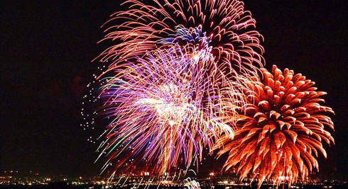 Các địa điểm bắn pháo hoa Giao thừa Tết Ất Mùi 2015 ở Hải Dương - ảnh 1