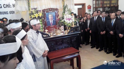 9h30,16/2 (28 tháng Chạp, Giáp Ngọ): Lễ truy điệu đồng chí Nguyễn Bá Thanh - ảnh 14