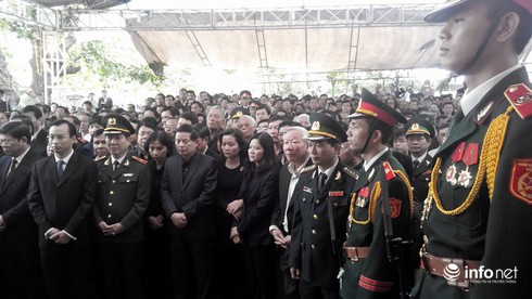 9h30,16/2 (28 tháng Chạp, Giáp Ngọ): Lễ truy điệu đồng chí Nguyễn Bá Thanh - ảnh 19