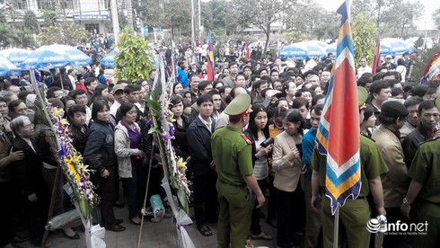 9h30,16/2 (28 tháng Chạp, Giáp Ngọ): Lễ truy điệu đồng chí Nguyễn Bá Thanh - ảnh 25