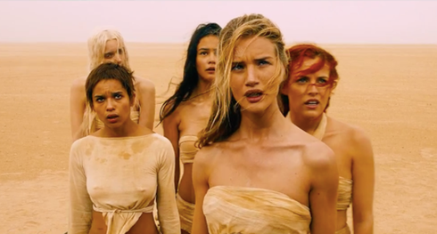 Tạo hình độc đáo của dàn diễn viên trong