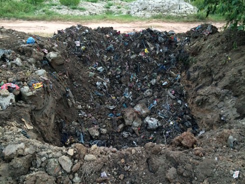 Bắc Giang: Làm rõ vụ cả tấn nầm lợn biến mất sau khi chôn lấp tiêu hủy - ảnh 3