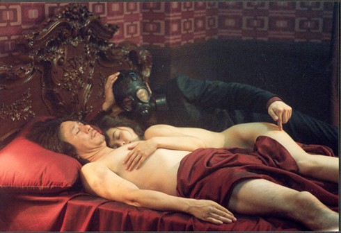 Những cảnh nóng khiến người xem 'rợn tóc gáy' - ảnh 3