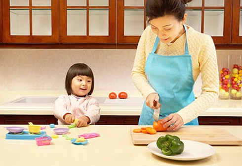 Nàng dâu nội trợ, sao nỡ coi khinh? - ảnh 1