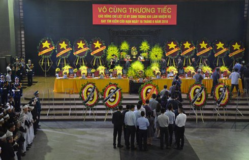 Tổ chức trọng thể tang lễ 9 liệt sĩ CASA-212 số hiệu 8983 - ảnh 1