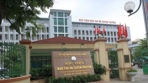 15% sinh viên báo chí chưa được nhận bằng tốt nghiệp vì “nợ” môn Ngoại ngữ - ảnh 1