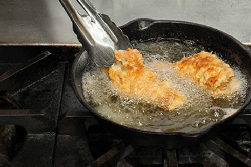 Bí quyết để món chiên luôn giòn - ảnh 1