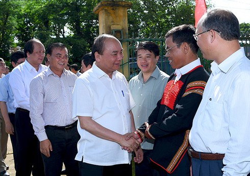 Thủ tướng Chính phủ Nguyễn Xuân Phúc thăm bà con dân tộc Đắk Lắk - ảnh 2