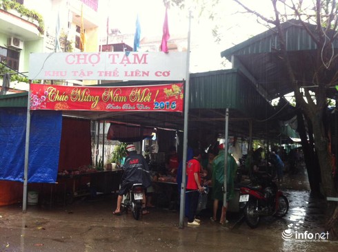 Hà Nội mưa một đêm, người dân