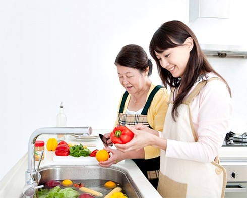 Mẹ chồng - nàng dâu thời hiện đại - ảnh 1