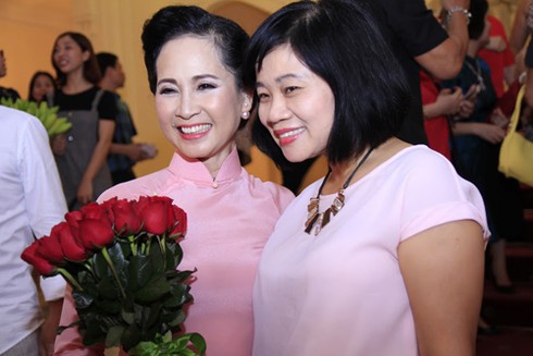 NSND Lan Hương viên mãn khi nghỉ hưu sau 38 năm làm nghề - ảnh 1