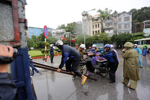Từ 8h sáng 19/8: Cấm xe máy, xe thô sơ qua cầu Bãi Cháy, Quảng Ninh - ảnh 4