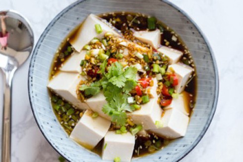 Làm món đậu phụ lạnh Tứ Xuyên tại nhà siêu nhanh - ảnh 1