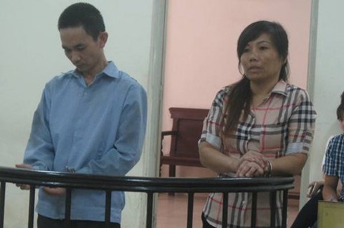 Cặp đôi lấy nhà nghỉ làm