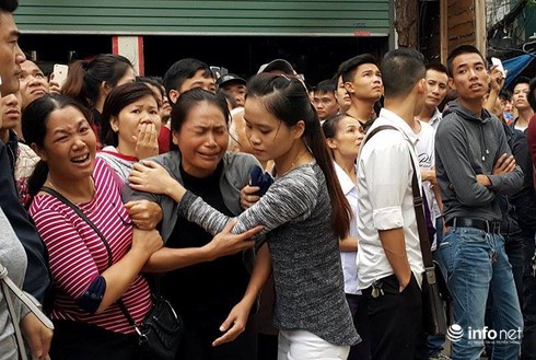 Cháy quán karaoke phố Trần Thái Tông: Đã có 13 người tử vong - ảnh 1