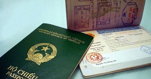 Công dân Việt Nam được miễn visa du lịch 48 quốc gia và vùng lãnh thổ - ảnh 1