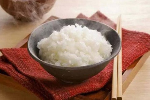 Cách bảo quản và hâm cơm nguội đúng nhất - ảnh 1