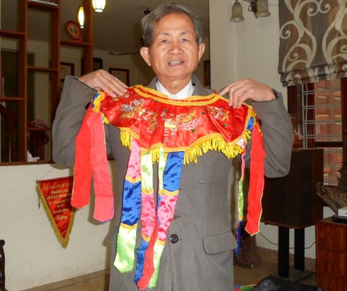 Gặp “con đĩ đánh Bồng” cuối cùng của làng Triều Khúc - ảnh 1